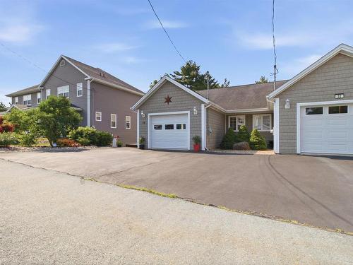 34 Etna Street, Bridgewater, NS 