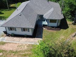 18 Behrent Court  Fletchers Lake, NS B2T 1A5