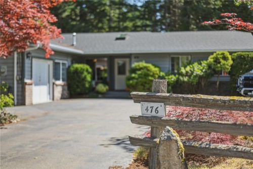 476 Qualicum Rd, Qualicum Beach, BC 
