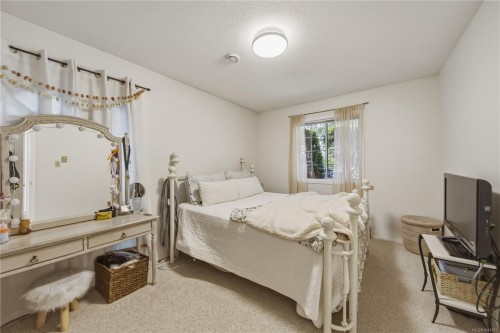 476 Qualicum Rd, Qualicum Beach, BC 