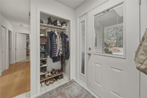 476 Qualicum Rd, Qualicum Beach, BC 