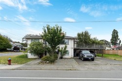 2343 Shelbourne St Victoria, BC V8R 6P4