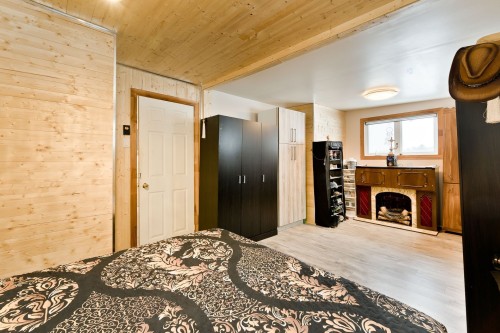 Chambre à coucher principale - 353 Ch. St-Pierre, Saint-Claude, QC 