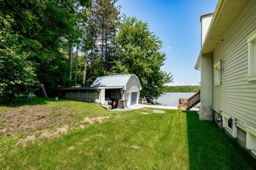 Remise - 353 Ch. St-Pierre, Saint-Claude, QC 