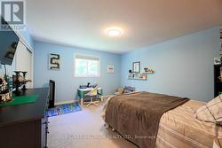 Bedroom 2 - 