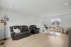 Mezzanine - 