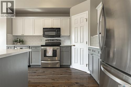 627 Budz Crescent, Saskatoon, SK 
