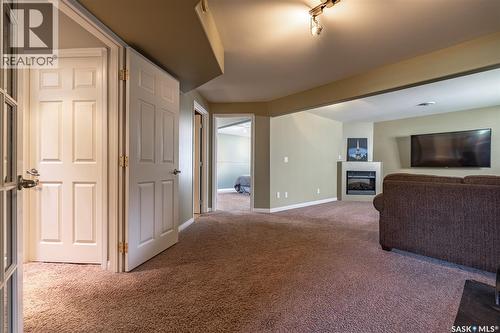627 Budz Crescent, Saskatoon, SK 