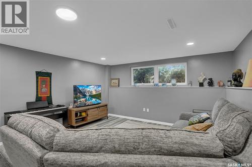 3 Dolphin Bay, Regina, SK 