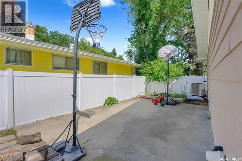 3 Dolphin Bay, Regina, SK 