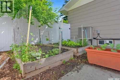 3 Dolphin Bay, Regina, SK 