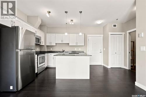203 702 Hart Road, Saskatoon, SK 