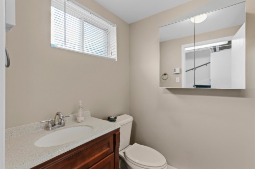 Salle d'eau - 305 Rue De La Providence, Sainte-Catherine, QC - Indoor Photo Showing Bathroom