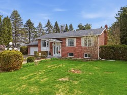 1805 Ch. des Patriotes  Saint-Ours, QC J0G 1P0