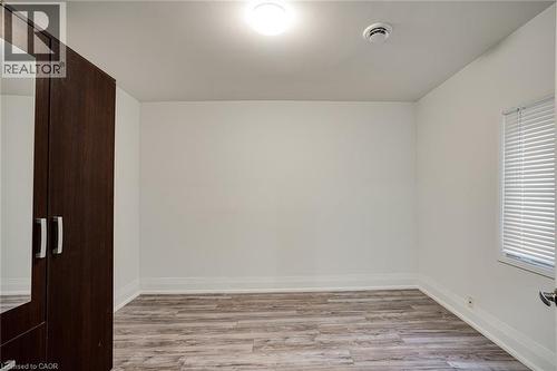 24 Vansitmart Avenue, Hamilton, ON 