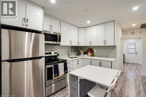 24 Vansitmart Avenue, Hamilton, ON 