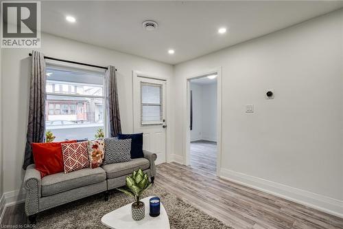 24 Vansitmart Avenue, Hamilton, ON 