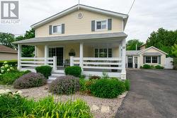 87 LAKEPORT ROAD N St. Catharines (Port Dalhousie), ON L2N 4P9