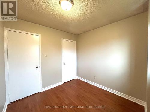 4523 Kimbermount Avenue, Mississauga, ON 