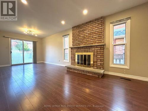 4523 Kimbermount Avenue, Mississauga, ON 