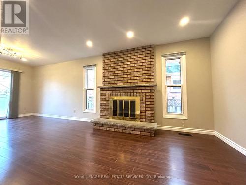 4523 Kimbermount Avenue, Mississauga, ON 