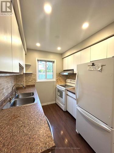4523 Kimbermount Avenue, Mississauga, ON 