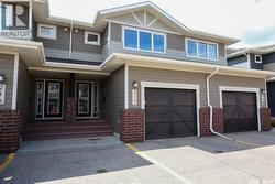 217 4002 Sandhill CRESCENT  Regina, SK S4V 3J1