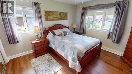 16 Daleview Crescent, Fonthill, ON 