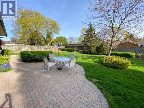 Expansive backyard - 16 Daleview Crescent, Fonthill, ON 