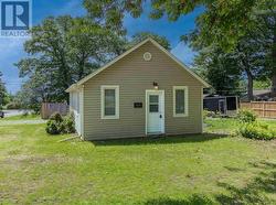 129 Tilley RD Sault Ste. Marie, ON P6B 3Y8