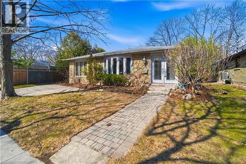 481 ANTHONY Drive , Oakville, Ontario L6J 2K6 2