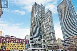 739 - 251 JARVIS STREET Toronto, ON M5B 0C3