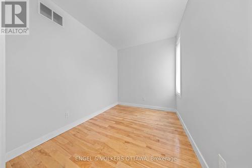 Third bedroom currently used as office - 53 Vaughan Street, Ottawa, ON 