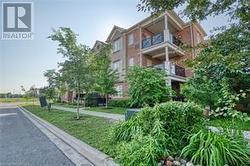 204 - 272 GEORGIAN DRIVE Oakville, ON L6H 0K4