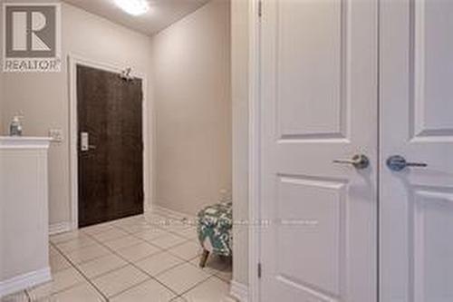 204 - 272 GEORGIAN DRIVE , Oakville, Ontario L6H 0K4 3