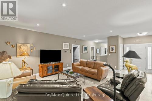 25 Powerline Road, Quinte West (Murray Ward), ON 