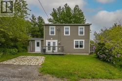7 Pioneer Street  Meadows, NL A2H 6B9