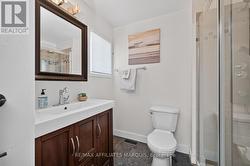 3 pc bath. - 