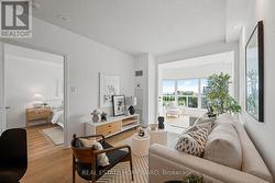 1030 - 600 QUEENS QUAY W Toronto, ON M5V 3M3