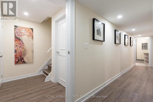5 BARLOW ROAD , Toronto, Ontario M1G 2B3 4