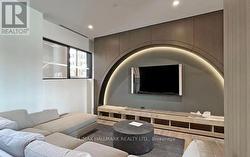 Party Room - 