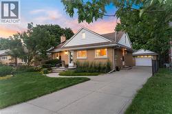 181 RODNEY Street  Waterloo, ON N2J 1G4