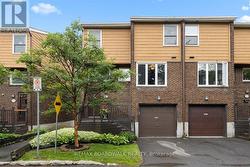 18 - 2126 ERIC CRESCENT  Ottawa, ON K1B 4P4