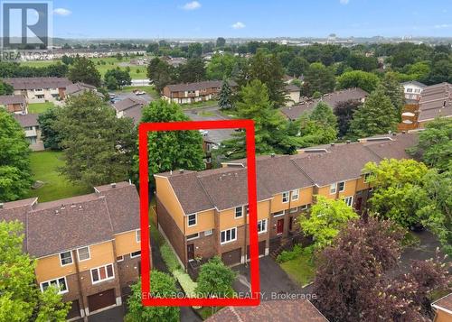18 - 2126 Eric Crescent, Ottawa, ON 