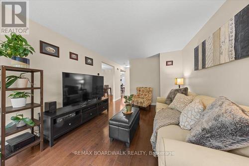 18 - 2126 Eric Crescent, Ottawa, ON 