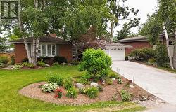434 HIGHLAND AVENUE Orillia, ON L3V 4E7