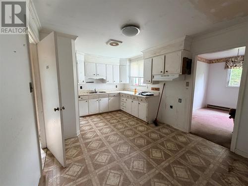 Kitchen - 342 Conception Bay Highway, Avondale, NL 