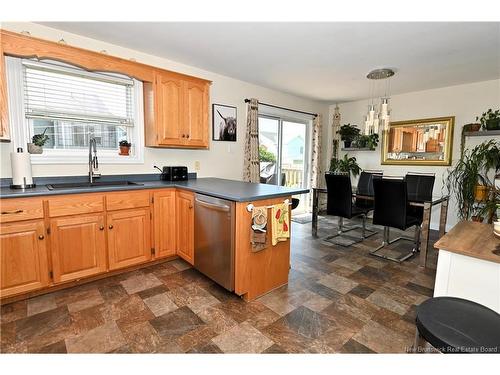37 Lansdown Ave, Oromocto, NB 