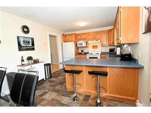 37 Lansdown Ave, Oromocto, NB 