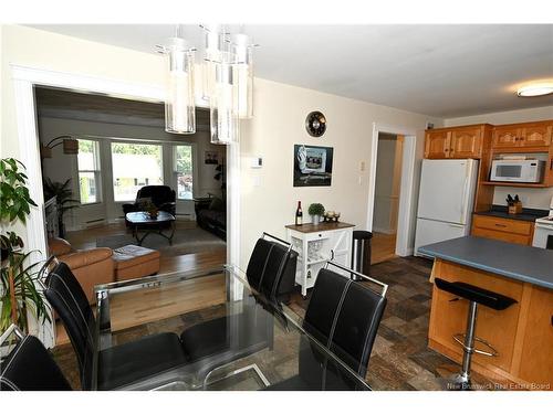 37 Lansdown Ave, Oromocto, NB 